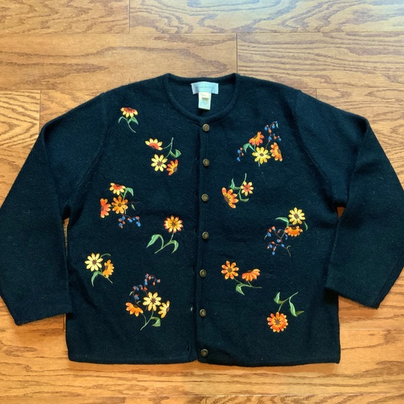 Susan Bristol Sweaters - Vintage Susan Bristol Embroidered Flowers button up black cardigan Size Large